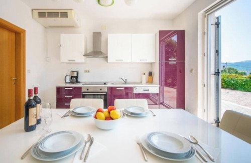 Kornic Casa | Graziani by Interhome