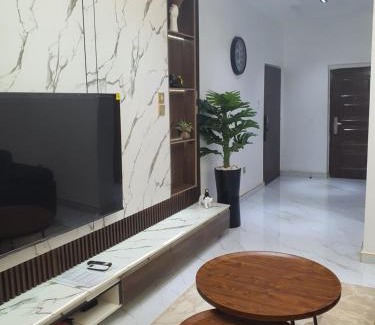 Enugu Apartamento | Grazioli 1Bedroom Apartment 'Naples'