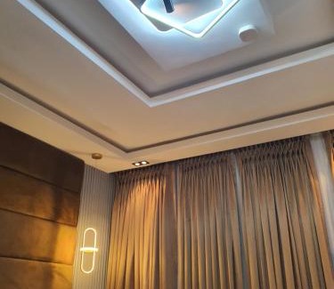 Enugu Apartamento | Grazioli 3Bedroom Apartment 'Sicily'