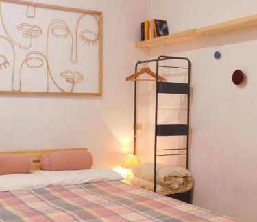 Pian di Novello Apartamento | Graziosa Casetta Con Camino In Pietra e Giardino