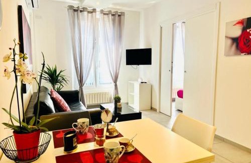 Intra Apartamento | Graziosi appartamenti in centro storico