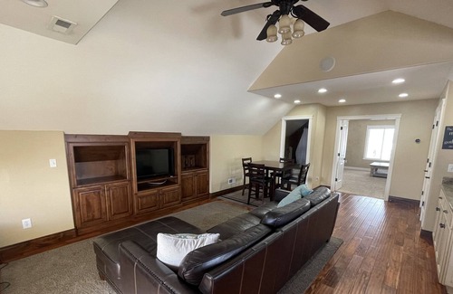 Mapleton Casa | Great 1 Bedroom Apartment/Bungalow for 2-4