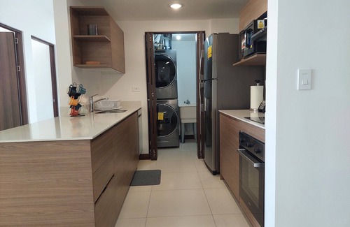 Mata Redonda Condominio | Great 3 BD Apt in the BEST location in San José, Rohrmoser