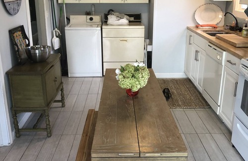 Snug Harbor Casa | Great 3 Bed Beach House 1 Mile from East Matunuck State Beach!