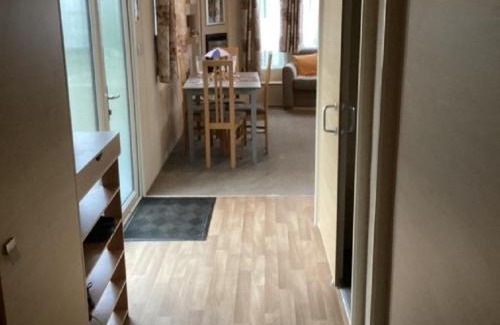 Pakefield Otro | Great 4 Berth Caravan With Wheelchair Access In Suffolk, Ref 68129Bs