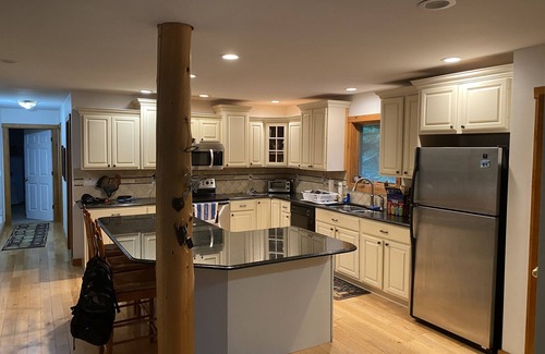 Chestertown Casa | Great Adirondacks retreat with five bedroomsHot tub,pool table.large open space