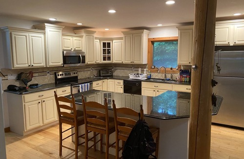 Chestertown Casa | Great Adirondacks retreat with five bedroomsHot tub,pool table.large open space