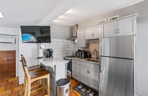 Old Northwood Historic District Apartamento | Great Amenities, Great Location, Amazing Studio!