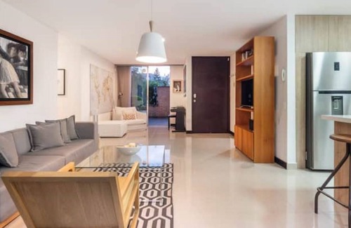 Lalinde Apartamento | Great apt w/ 2 terraces, pool, gym & working area