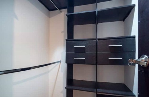 Lalinde Apartamento | Great apt w/ 2 terraces, pool, gym & working area
