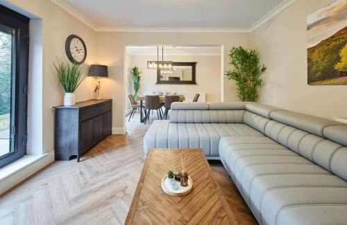 Great Ayton Casa | Great Ayton Townhouse Retreat-Sleeps 6-3Bed-2Bath