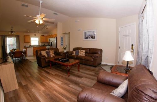 Sandy Ridge Casa | Great Community, Amazing Private Pool, Near Disney!