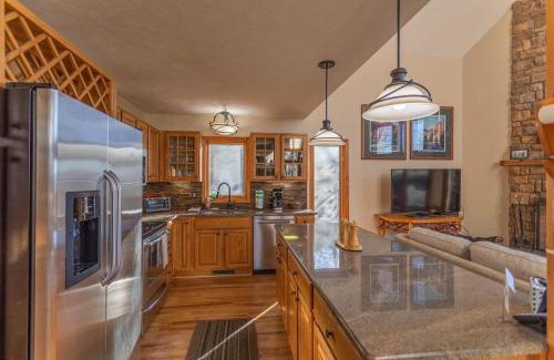Boone Casa | Great Escape at Yonahlossee