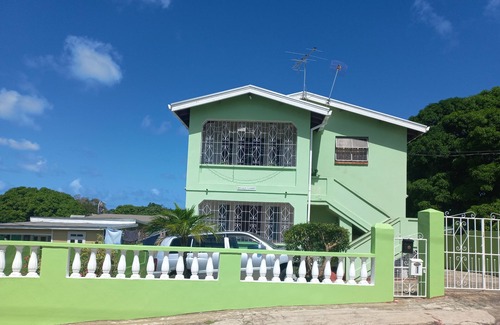 Speightstown Apartamento | Una escapada encantadora en Barbados ~ A pie de la playa de Queen's Bay ~ ¡Tour personal por la isla!