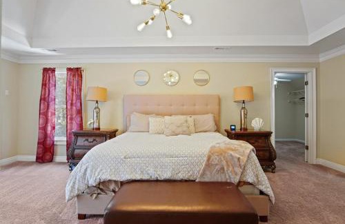 Conyers Casa | Great Family Home Near Stone Mountain Pk Sleeps 10