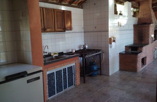 Aluminio Casa | VENGA DESCANSAR CON LA FAMILIA AMIGOS EN UN LUGAR SEGURO Y AGRADABLE Y SEGURO