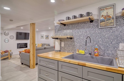Twin Falls Apartamento | Great Find! 2 Bedroom Oasis with Office Setup
