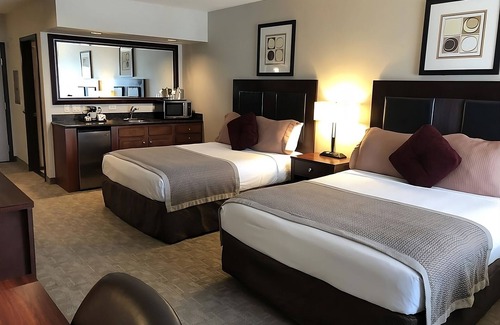 Killeen Hotel | GREAT FIND! 2 COMFY UNITS AND POOL.