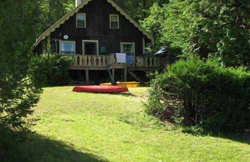 Newark Cabina | Gran tiempo a solas! Waterfront Cabin - Bien comportados perros Bienvenido. ¡Ve a Lakeside!