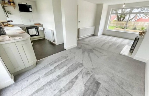 Tottington Casa | Great for walking, working, visiting or moving.