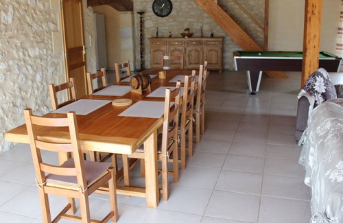 Fougueyrolles Casa | Casa de piedra restaurada en 2007 Piscina de sal climatizada en Périgord