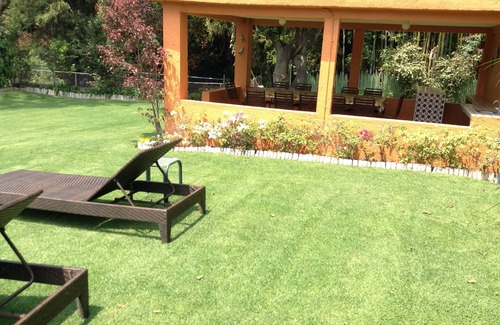Rancho Cortes Casa | GRAN JARDÍN, PISCINA CALIENTE INALÁMBRICA Y PISTA DE TENIS