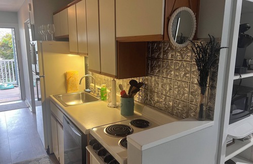 North Shore Condominio | Great getaway for a couple that is craving time away from the busy work week!