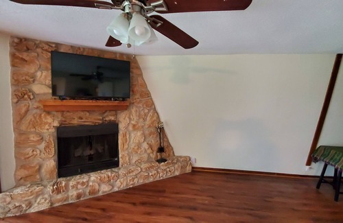 Farmersville Casa | Gran retiro frente al lago