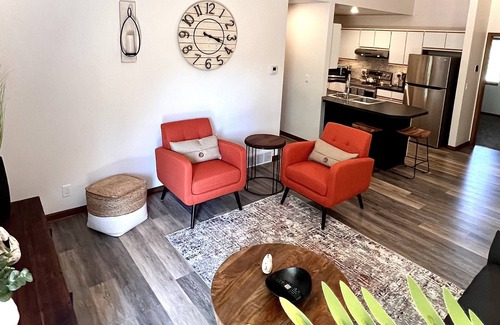 Saugatuck Casa | Great Location-2 minutes to Downtown/Blue Star Walking/Bike Trail @ Front Door