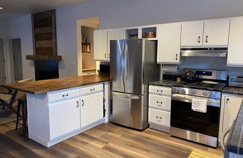Truckee Cabina | Great location & features!
