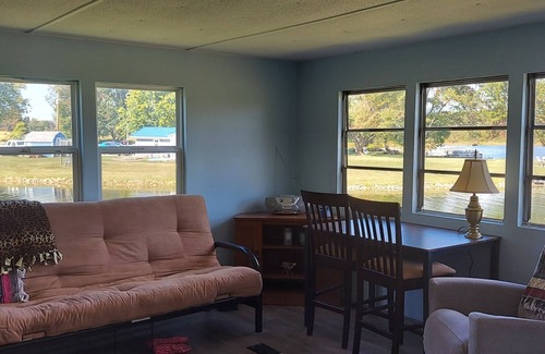 Fremont Casa | Great Location for fishing, swimming and just relaxing!