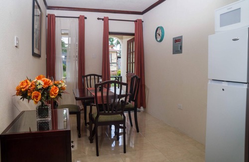 Arthurs Seat Apartamento | Great location.. Lovely two 2 bedroom apartment in Warrens Terrace East.