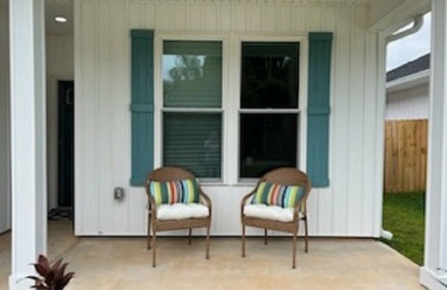 Ono Island Casa | Great location! Minutes to beach and stores. Clean and Quiet. Fun pingpong table