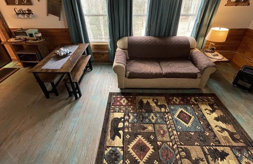 Flat Top Cabaña | Great location near Winterplace Ski Resort!