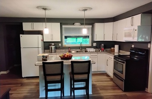 Mason Casa | 10 houses away from the Lindner Family Tennis Center. No minimum stay