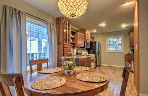 Lansing Casa | Great location to MSU! Charming 3 bedroom, 2.5 bathroom house.