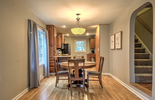 Lansing Casa | Great location to MSU! Charming 3 bedroom, 2.5 bathroom house.