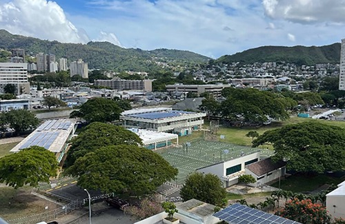 Kalihi - Palama Condominio | Great Location to the hospitals: 2 bed 1 bath Fully furnished.