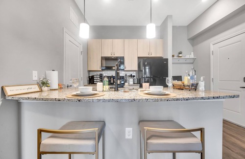 Paw Creek Apartamento | Great Location w/2TVs, 2BDs, Mins Uptown Charlotte