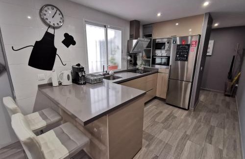 Distrito Sur Apartamento | Great location with Free private parking