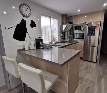 Distrito Sur Apartamento | Great location with Free private parking