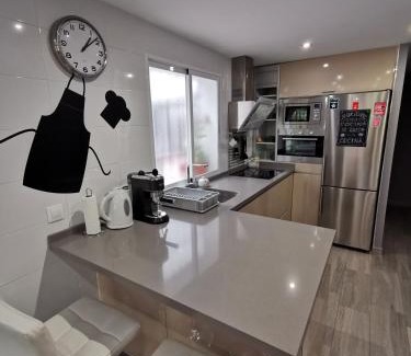 Distrito Sur Apartamento | Great location with Free private parking
