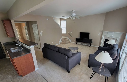 Suwanee Casa | Great looking property for rent and in prime location!