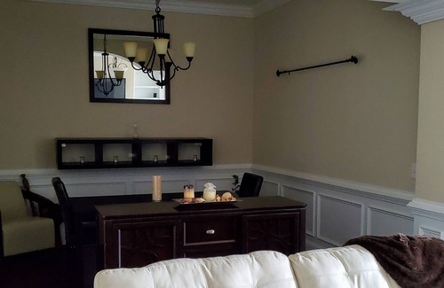 Johns Creek Casa | Gran espacio de lujo en la solicitada comunidad de casas adosadas Johns Creek
