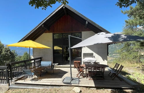 Embrun Casa | Casa muy grande EMBRUN (7 habitaciones, 12 personas): lago, esquí, paseos, sol