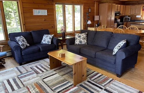 Belgrade Casa | Great Pond Waterfront: casa para perros cerca de Colby College