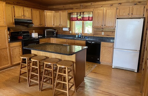Belgrade Casa | Great Pond Waterfront: casa para perros cerca de Colby College