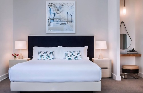 Hell's Kitchen Hotel | Great Relaxing Overnight Stay! Parking, Pets Allowed. Near Carnegie Hall!