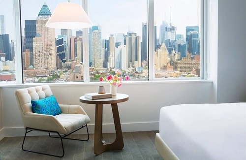Hell's Kitchen Hotel | Great Relaxing Overnight Stay! Parking, Pets Allowed. Near Carnegie Hall!