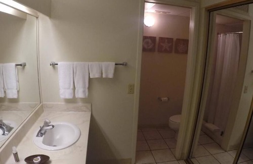 Kaanapali Casa | Great Relaxing Overnight Stay! 2 Ocean Front Units, w/ Balcony! Parking, Pool